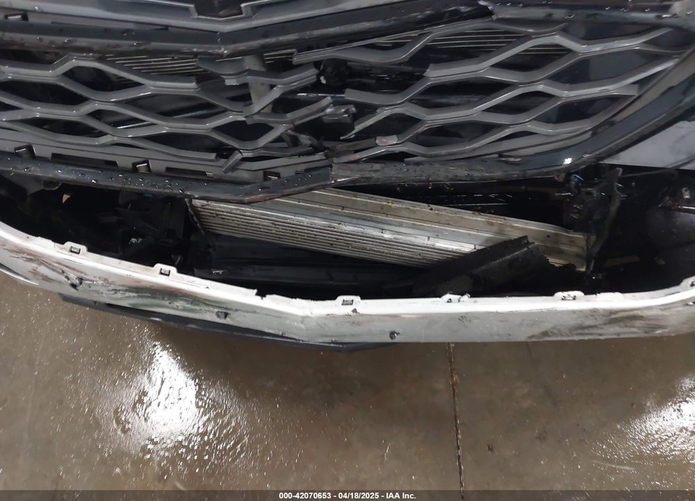 2019 CHEVROLET EQUINOX LT VIN: 2GNAXVEX6K6212163