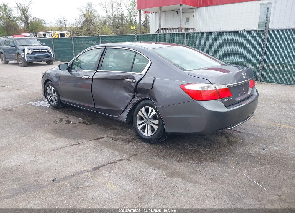 2015 HONDA ACCORD VIN: 1HGCR2F35FA246305