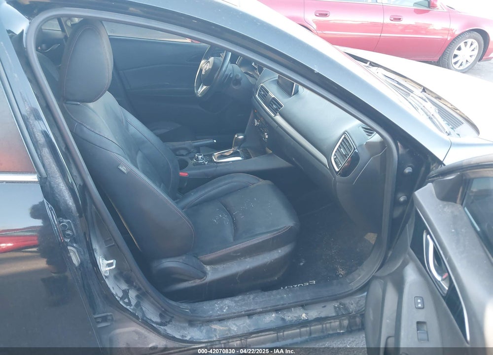 2014 MAZDA 3 S TOURING VIN: JM1BM1V36E1202848
