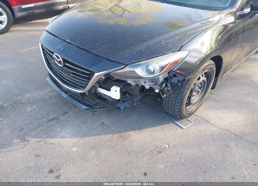 2014 MAZDA 3 S TOURING VIN: JM1BM1V36E1202848