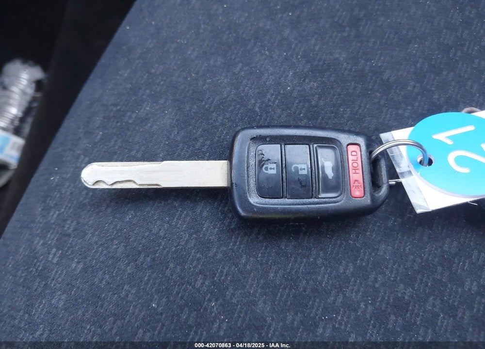 2015 HONDA CR-V LX VIN: 2HKRM4H31FH622166