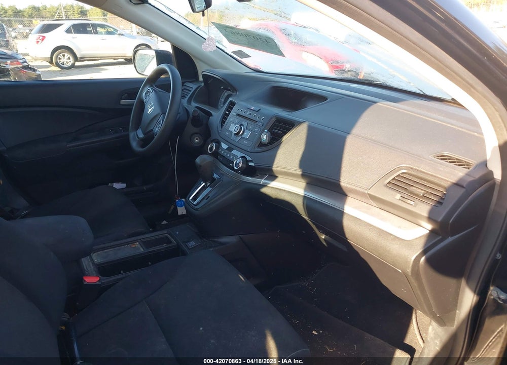 2015 HONDA CR-V LX VIN: 2HKRM4H31FH622166