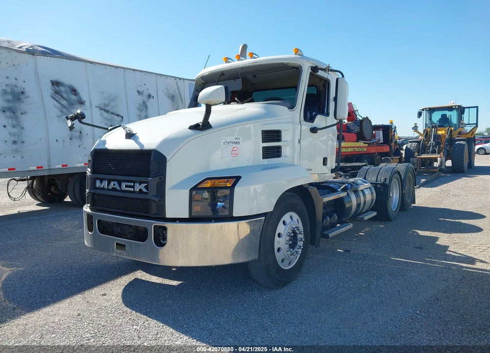 2022 MACK ANTHEM VIN: 1M1AN4GY0NM028258
