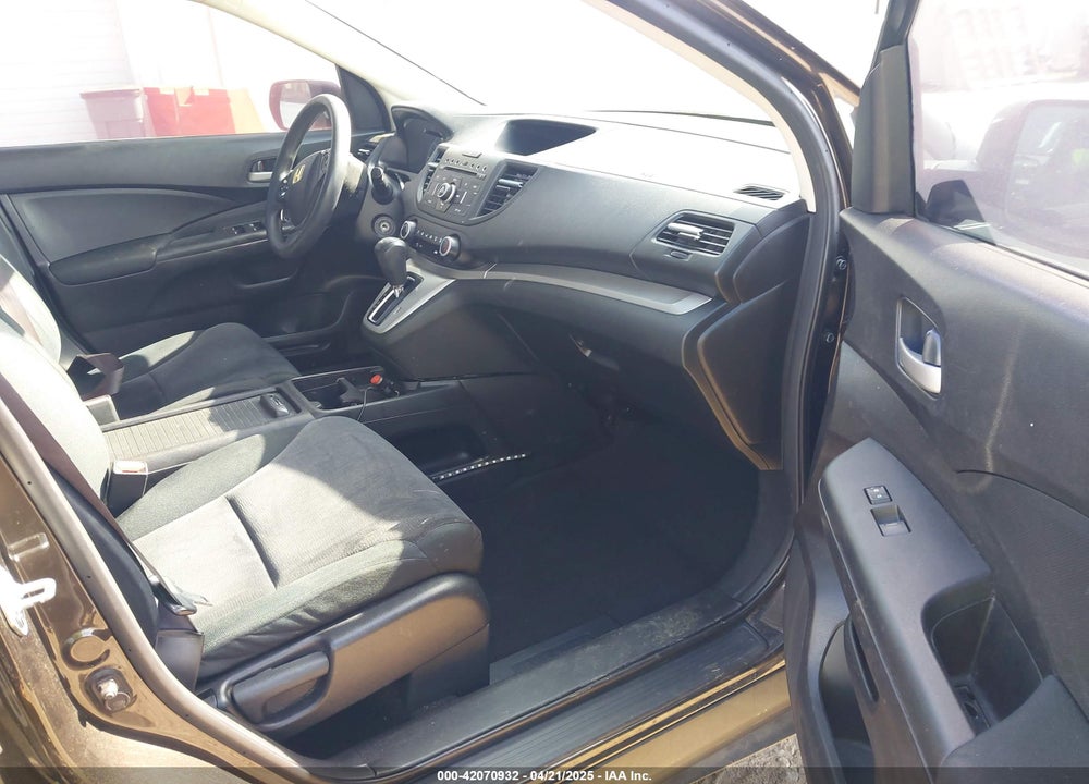 2013 HONDA CR-V LX VIN: 5J6RM3H32DL030773