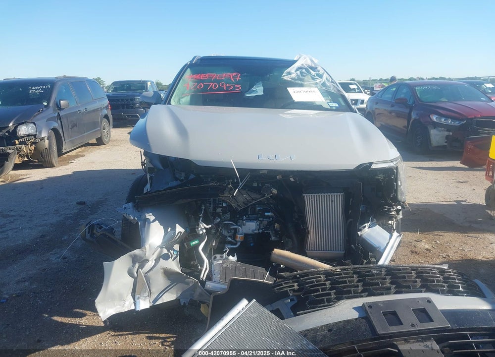 2025 KIA SORENTO SX VIN: 5XYRK4JF6SG327382