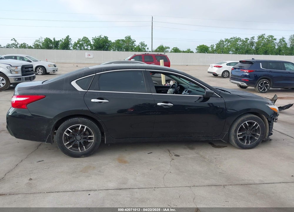 2017 NISSAN ALTIMA VIN: 1N4AL3AP6HC273405