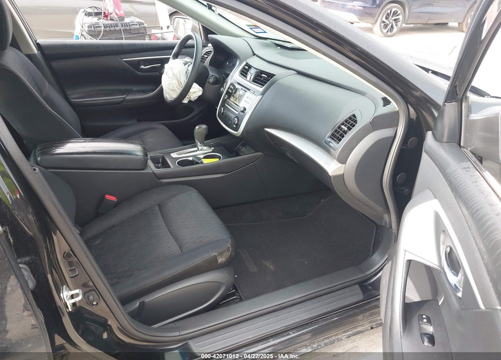 2017 NISSAN ALTIMA VIN: 1N4AL3AP6HC273405