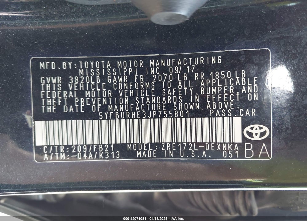 2018 TOYOTA COROLLA VIN: 5YFBURHE3JP755801