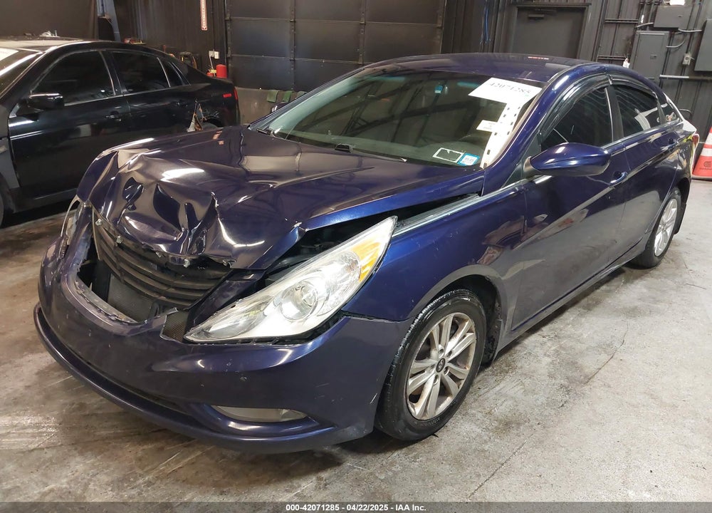 2013 HYUNDAI SONATA GLS VIN: 5NPEB4AC3DH557543