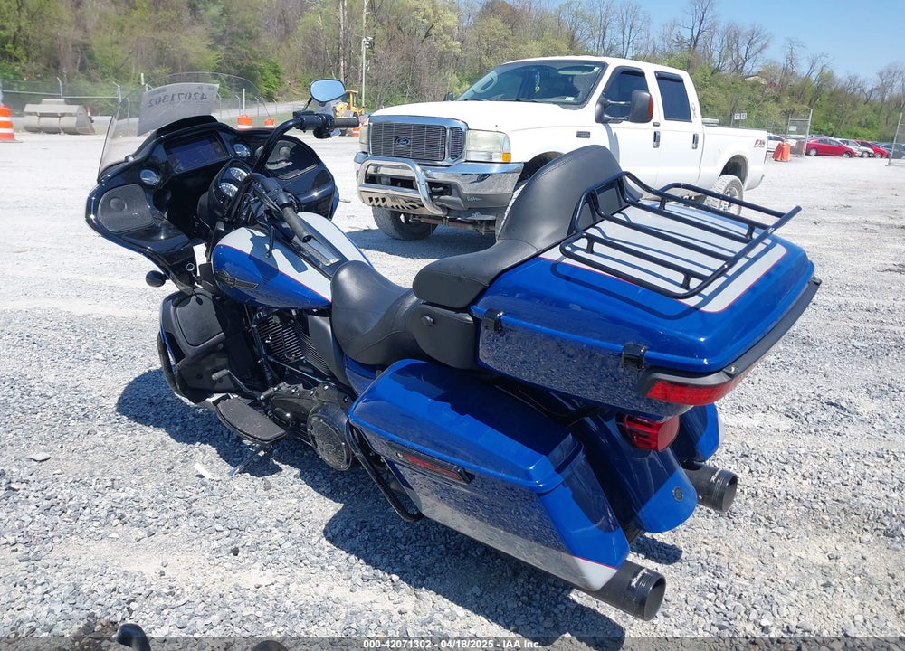 2023 HARLEY-DAVIDSON FLTRK VIN: 1HD1KZF19PB621947