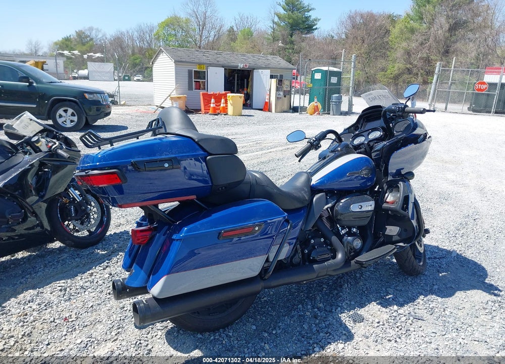 2023 HARLEY-DAVIDSON FLTRK VIN: 1HD1KZF19PB621947