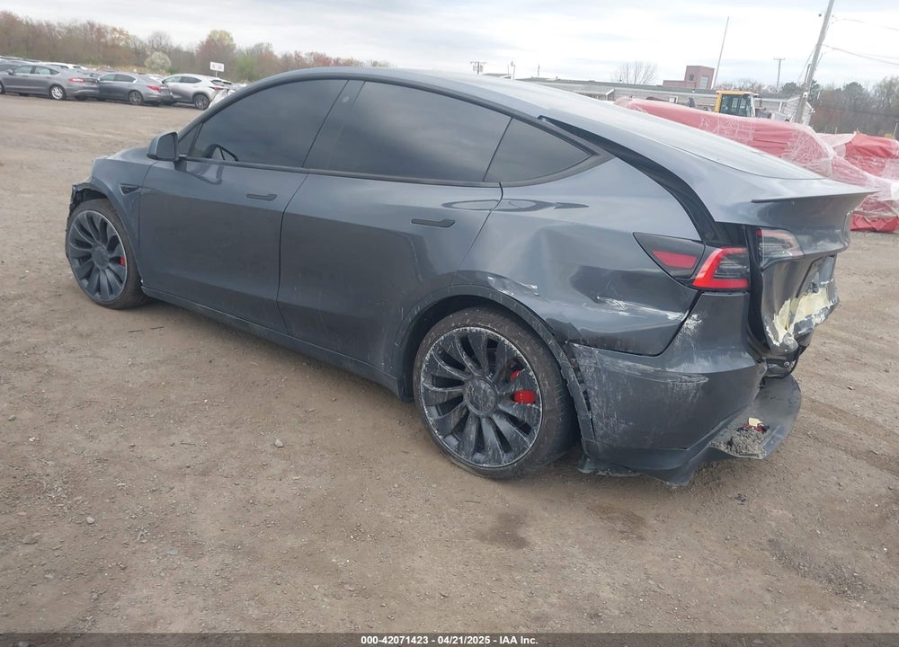 2020 TESLA MODEL Y VIN: 5YJYGDEF8LF046961