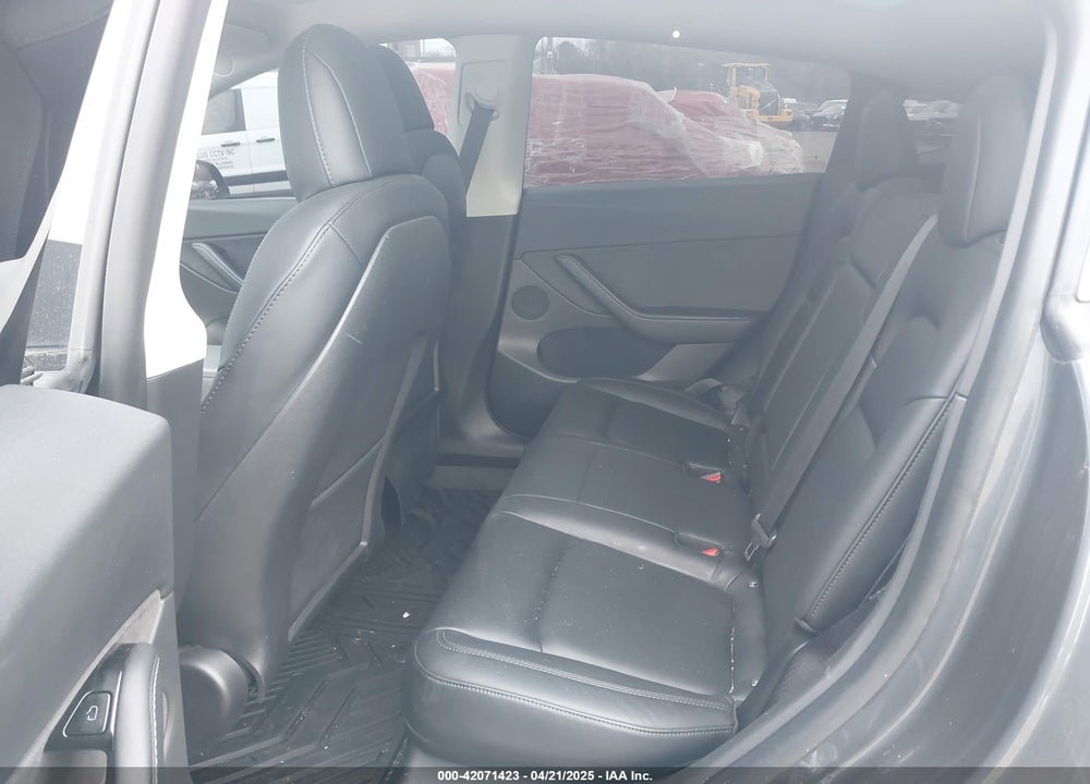 2020 TESLA MODEL Y VIN: 5YJYGDEF8LF046961