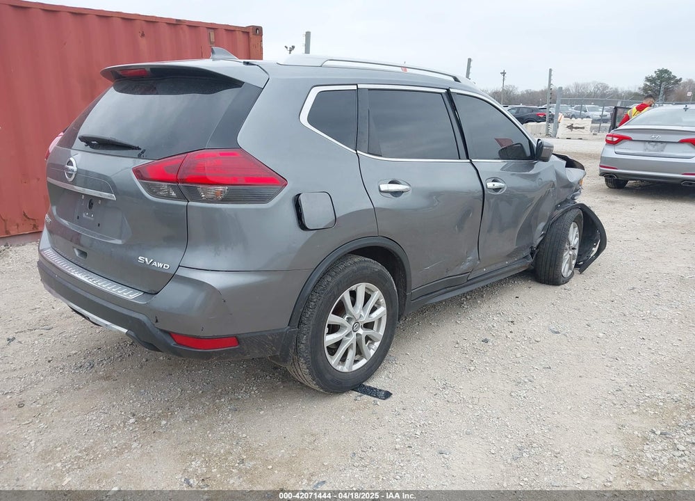 2017 NISSAN ROGUE VIN: 5N1AT2MV9HC887987