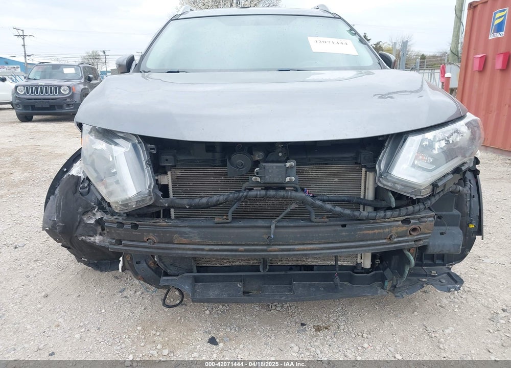 2017 NISSAN ROGUE VIN: 5N1AT2MV9HC887987