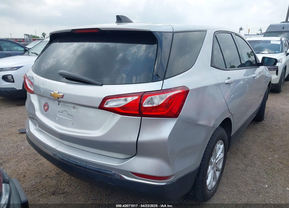 2018 CHEVROLET EQUINOX LS VIN: 2GNAXHEV7J6201462