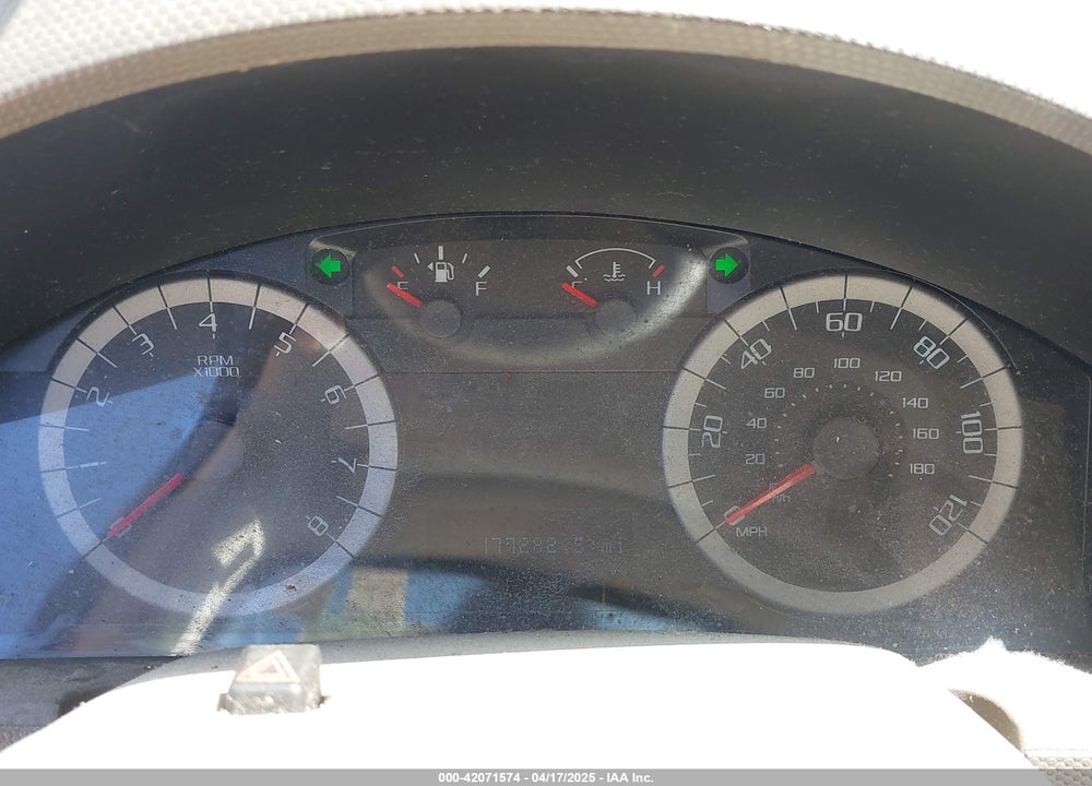 2011 FORD ESCAPE XLT VIN: 1FMCU9DG8BKA57174