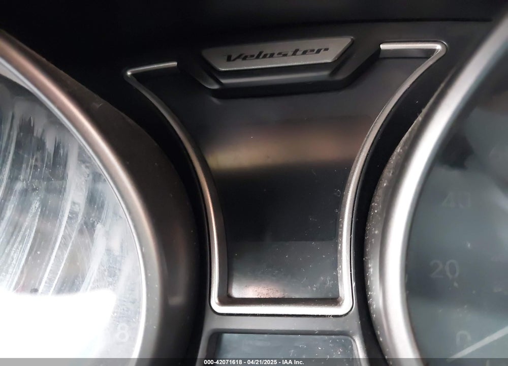 2015 HYUNDAI VELOSTER VIN: KMHTC6AE1FU241662