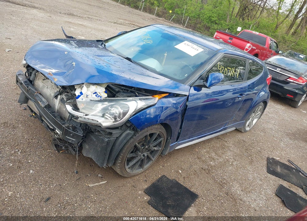 2015 HYUNDAI VELOSTER VIN: KMHTC6AE1FU241662