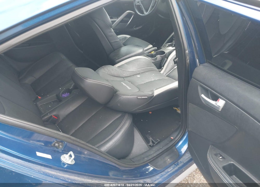 2015 HYUNDAI VELOSTER VIN: KMHTC6AE1FU241662