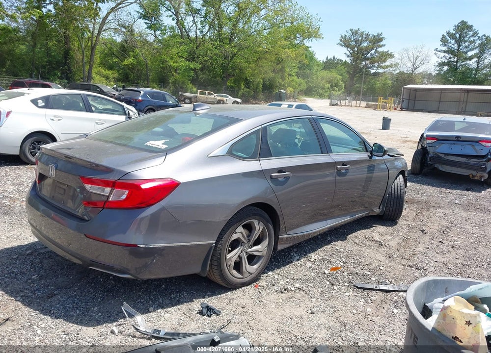 2018 HONDA ACCORD VIN: 1HGCV1F46JA138928