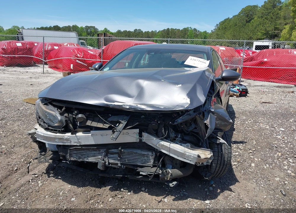 2018 HONDA ACCORD VIN: 1HGCV1F46JA138928