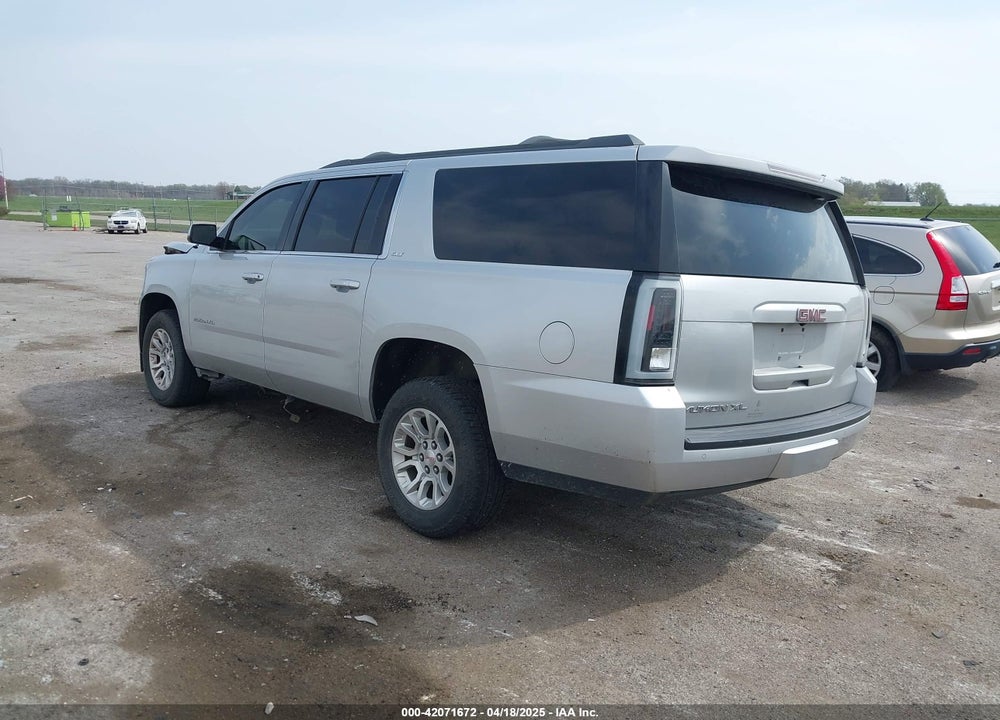 2015 GMC YUKON XL 1500 VIN: 1GKS2HKC9FR249009