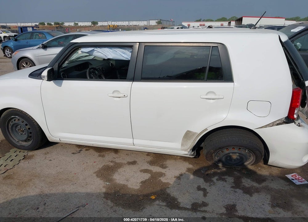 2015 SCION XB VIN: JTLZE4FE6FJ070337