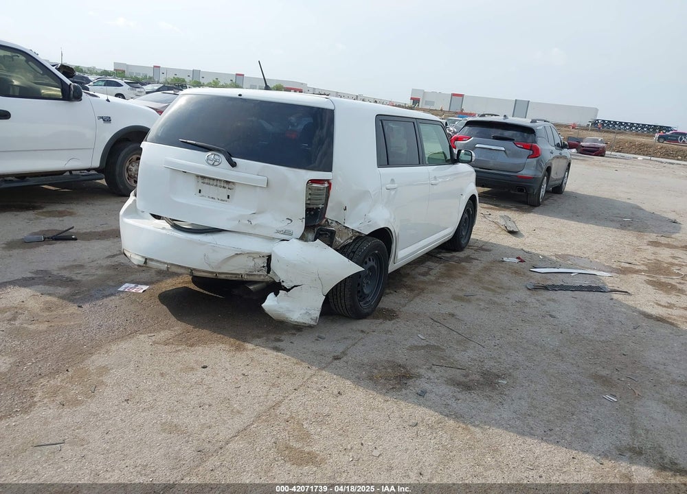 2015 SCION XB VIN: JTLZE4FE6FJ070337