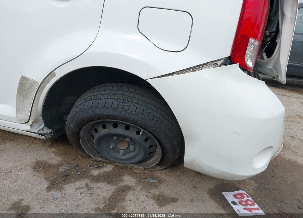 2015 SCION XB VIN: JTLZE4FE6FJ070337