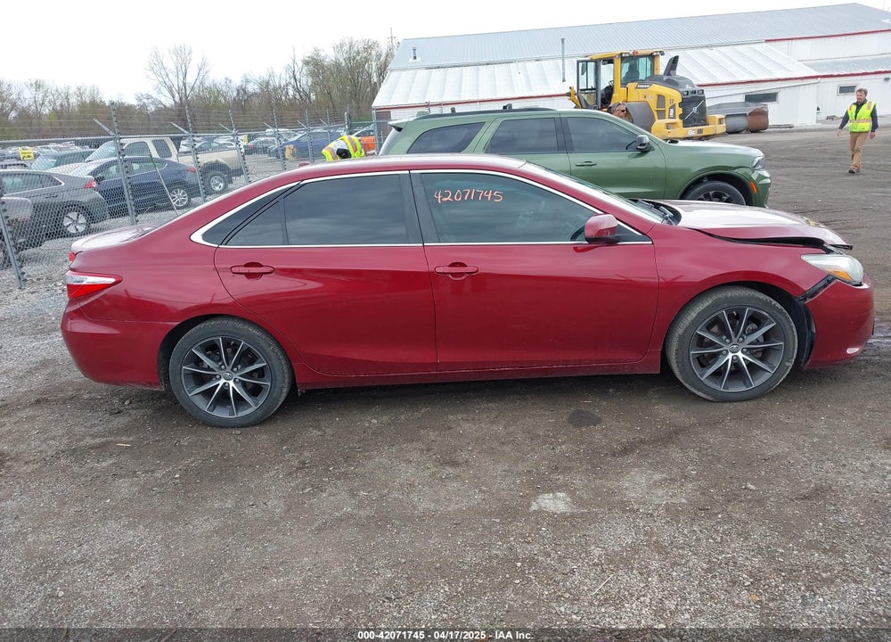 2015 TOYOTA CAMRY XSE VIN: 4T1BF1FK8FU884952