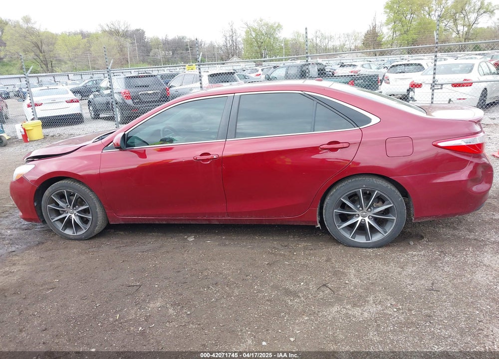 2015 TOYOTA CAMRY XSE VIN: 4T1BF1FK8FU884952
