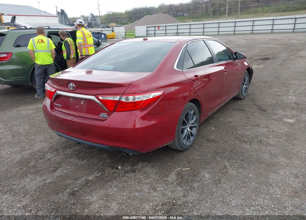 2015 TOYOTA CAMRY XSE VIN: 4T1BF1FK8FU884952