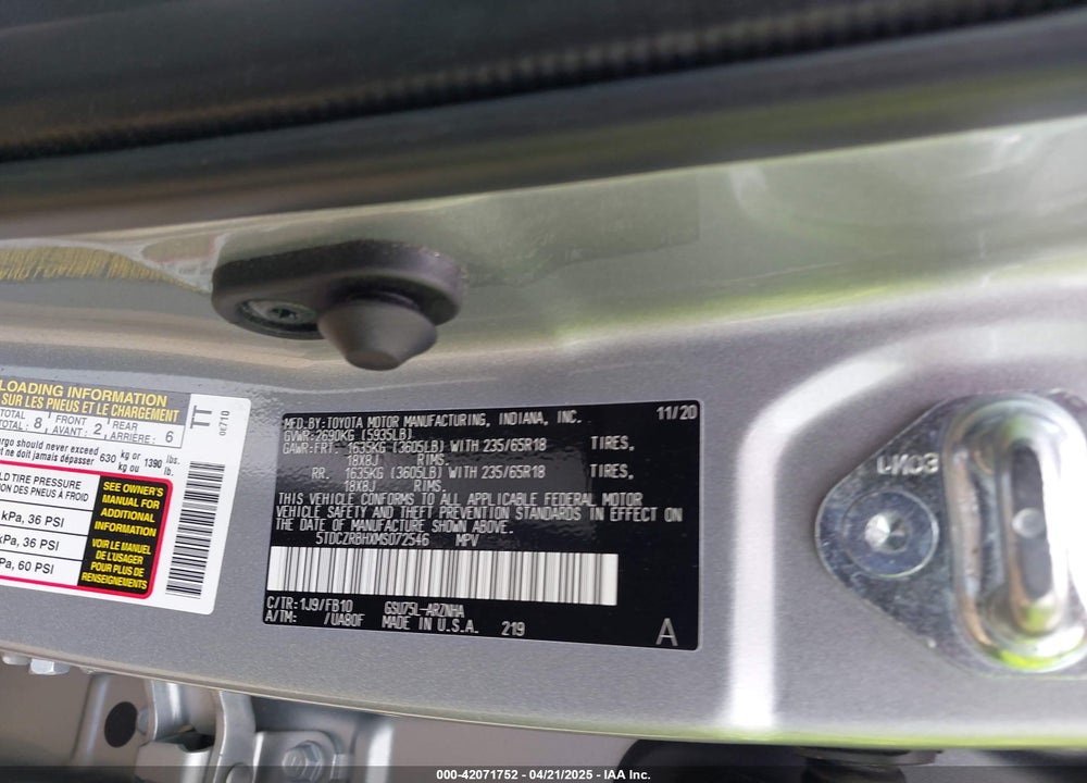 2021 TOYOTA HIGHLANDER VIN: 5TDCZRBHXMS072546