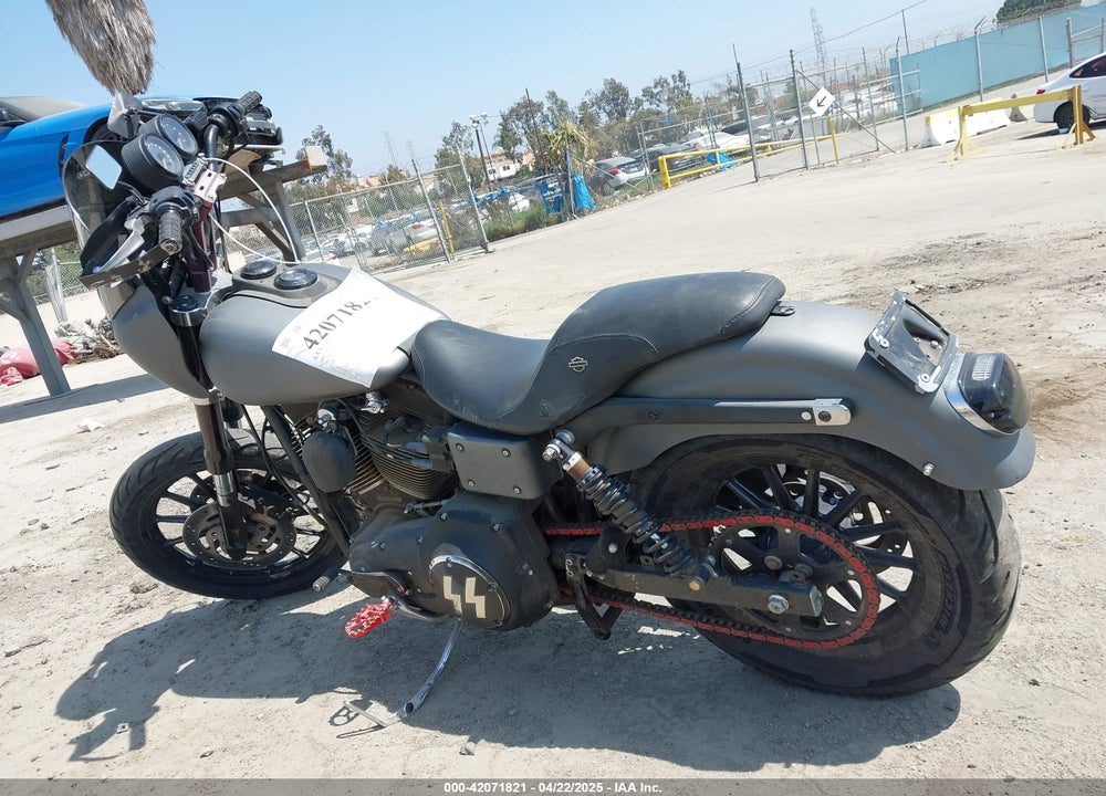 2001 HARLEY-DAVIDSON FXDXT VIN: 1HD1GLV131Y308591