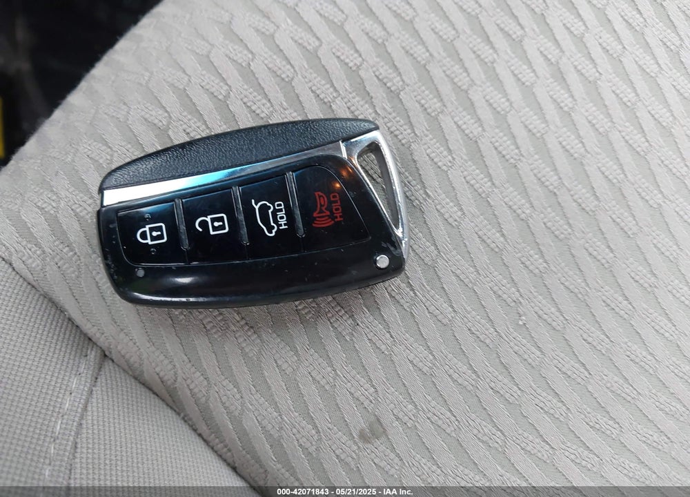 2018 HYUNDAI SANTA FE SPORT VIN: 5XYZUDLB1JG511227