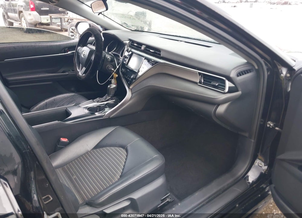 2019 TOYOTA CAMRY VIN: 4T1B11HK6KU232255