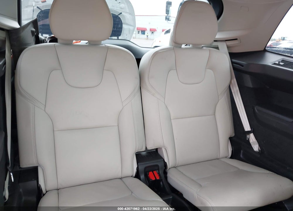 2021 VOLVO XC90 RECHARGE VIN: YV4BR00L8M1680722