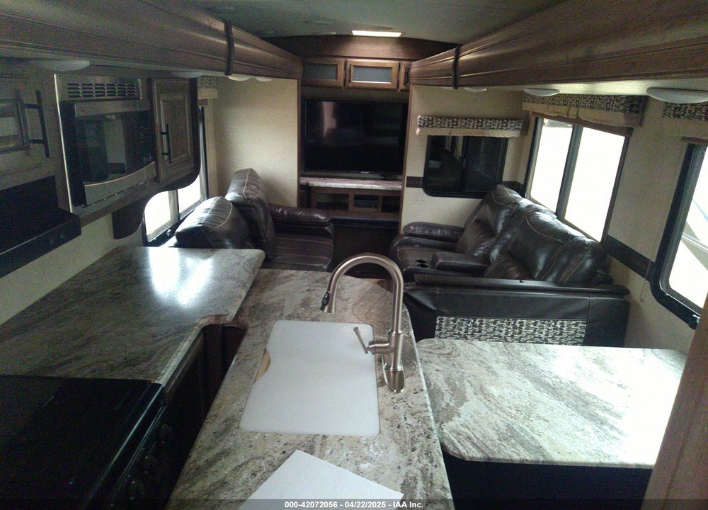 2018 KZ SPREE TRAVEL TRAILER VIN: 4EZTP3326J8069932
