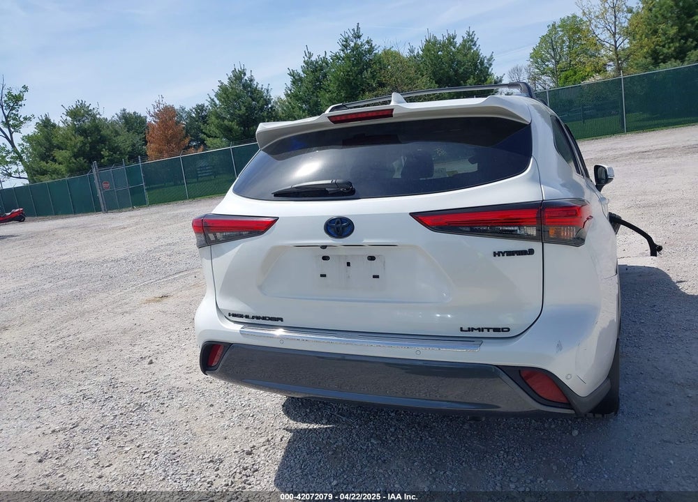 2021 TOYOTA HIGHLANDER VIN: 5TDXBRCH0MS033548