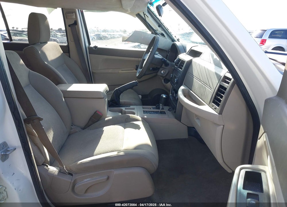 2008 JEEP LIBERTY SPORT VIN: 1J8GN28K18W221206