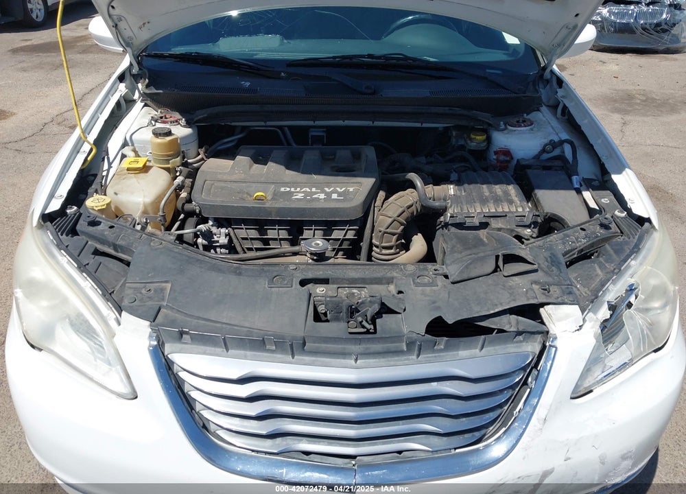 2013 CHRYSLER 200 VIN: 1C3CCBBB5DN695474