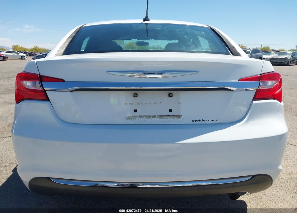 2013 CHRYSLER 200 VIN: 1C3CCBBB5DN695474