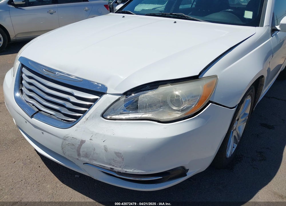 2013 CHRYSLER 200 VIN: 1C3CCBBB5DN695474
