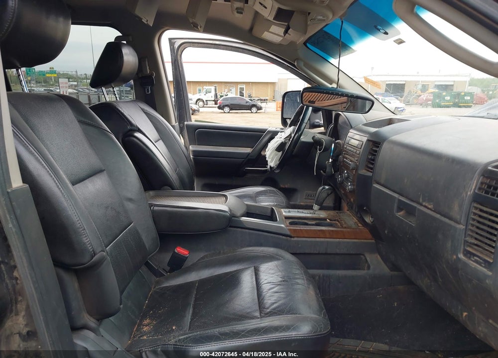 2011 NISSAN TITAN VIN: 1N6BA0ECXBN319286
