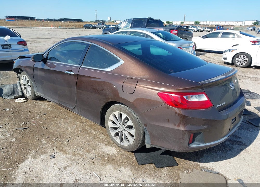 2013 HONDA ACCORD VIN: 1HGCT1B72DA021843