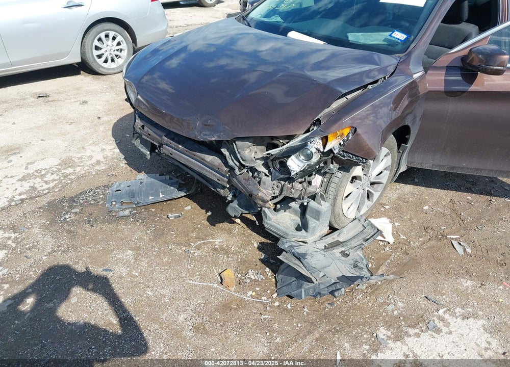 2013 HONDA ACCORD VIN: 1HGCT1B72DA021843
