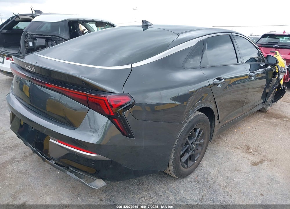 2025 KIA K5 LXS VIN: KNAG24J77S5316431