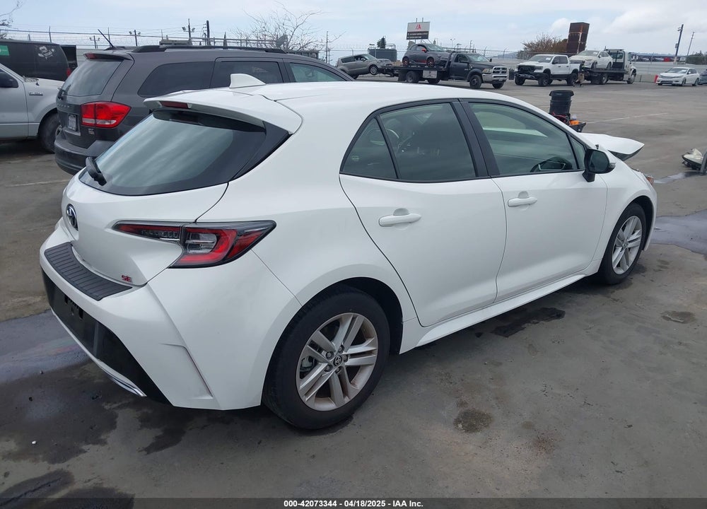 2022 TOYOTA COROLLA SE VIN: JTND4MBE9N3183065