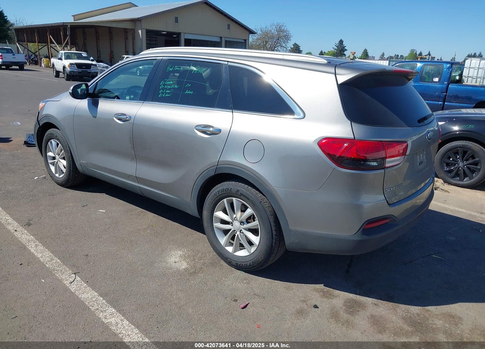 2016 KIA SORENTO 2.4L LX VIN: 5XYPGDA33GG170027